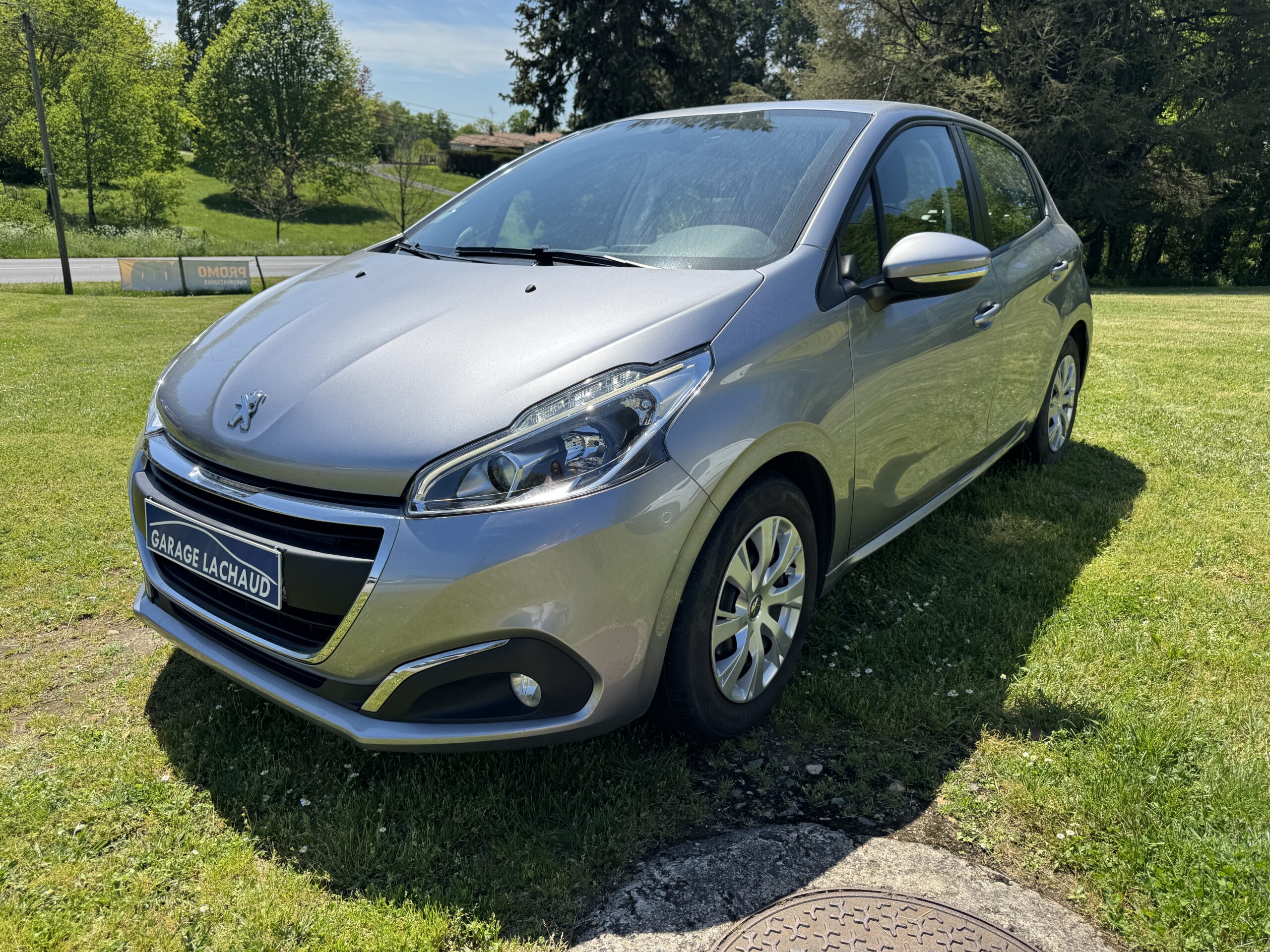 PEUGEOT 208 II 1.5 BLUEHDI 100 S&S ACTIVE BUSINESS PEUGEOT 208 II 1.5 BLUEHDI 100 S&S ACTIVE BUSINESS